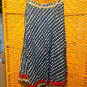 Beautiful, colorful indigo cotton boho print maxi skirt from India